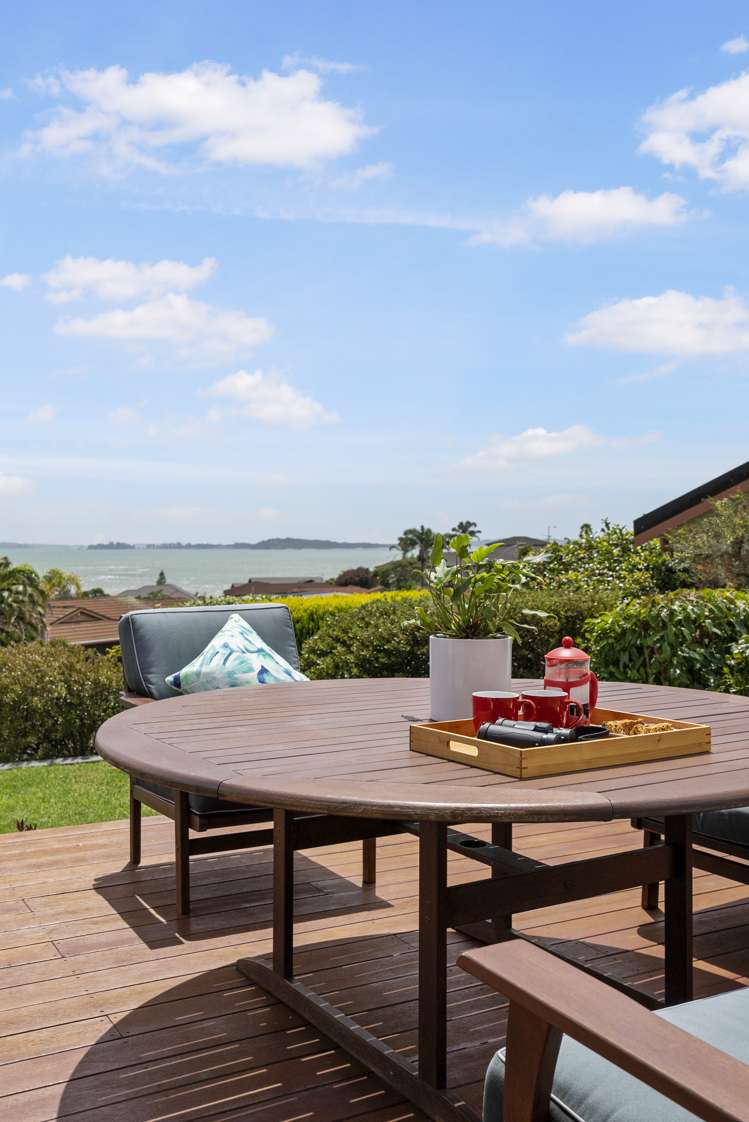 2 Gillard Place Eastern Beach_1