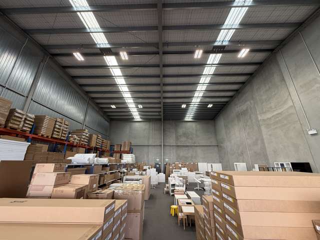 2D/12 Kawakawa Place Westgate_3