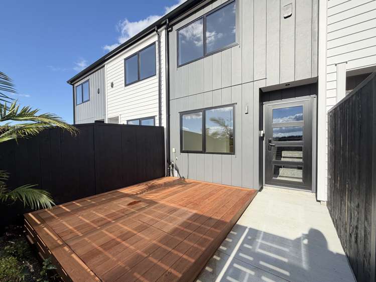 2/75 Te Taruna Drive Milldale_11