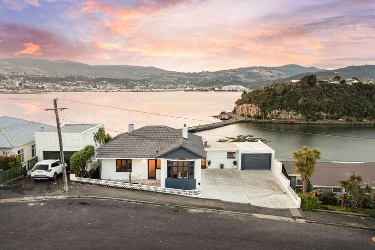 93 Moana Crescent_0