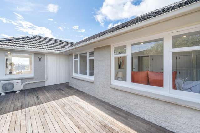 72 Bradbury Road Botany Downs_3