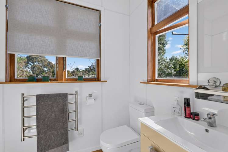 42 Milton Road Bluff Hill_17