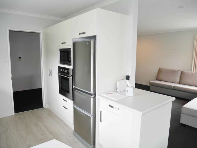 139 Kotuku Crescent Woolston_2