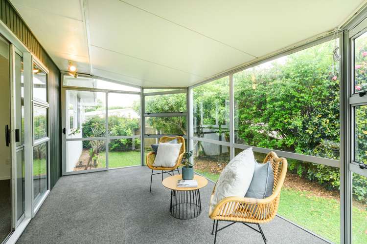 30 Mokau Place Terrace End_17