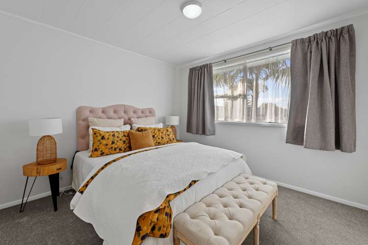 73 Friesian Drive Mangere_6