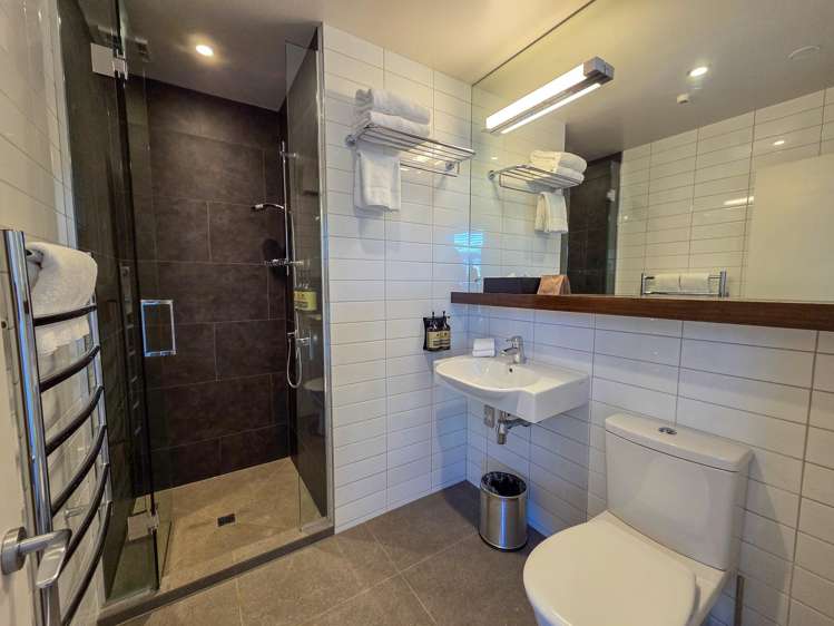 PBW U 108 Room 209, Peppers Bluewater Resort Lake Tekapo_8