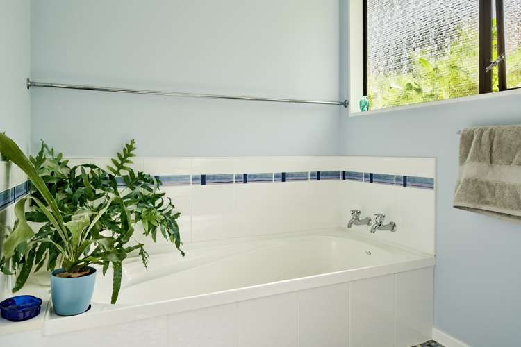 31 Rothwell Street Titahi Bay_14