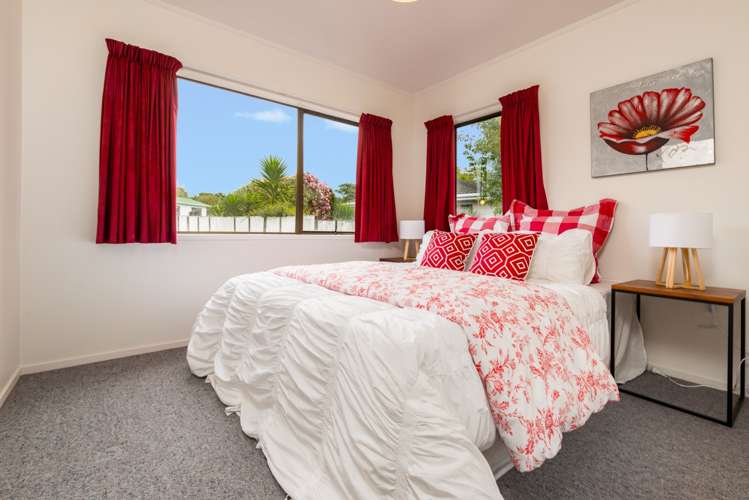 5 Urban Grove Ranui_12