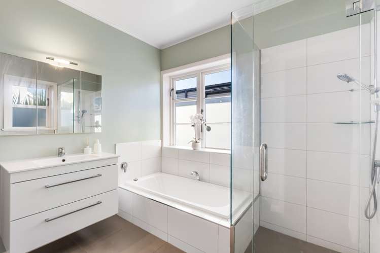 76B Walmer Road Point Chevalier_8