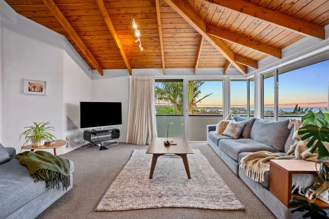 556 Beach Road Rothesay Bay_4