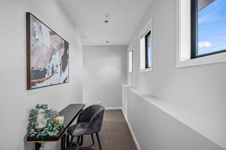10/12 Burns Avenue Takapuna_7
