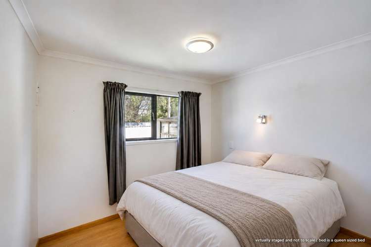 32 Roskilda Crescent Taradale_17