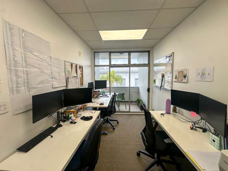 Unit 2/6 Loft Place Kumeu_6
