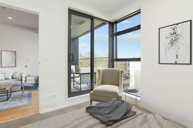 318/9 Madeira Lane Grafton_10