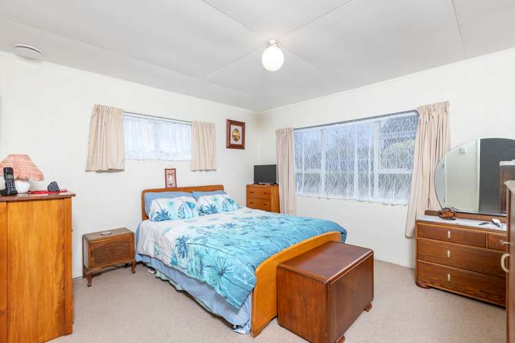 35 Oak Street Masterton_11