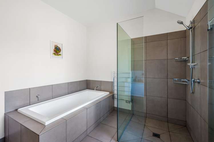 10 Matheson Crescent Albert Town_14