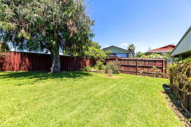 11 Lakeside Drive Pahurehure_4