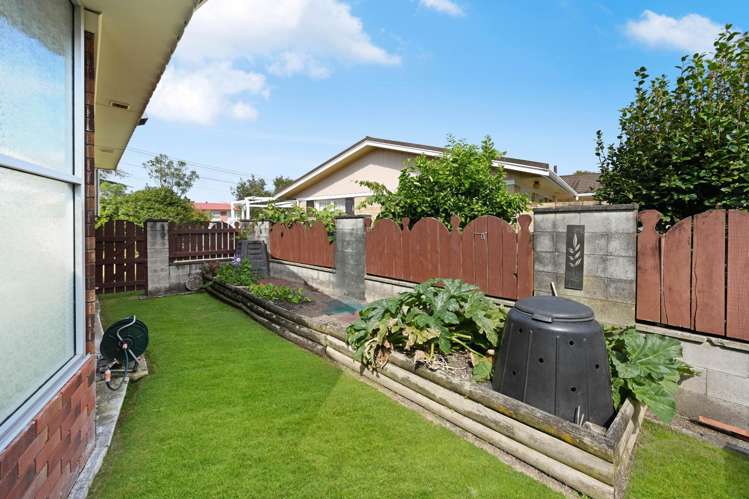 6 Eton Drive Hillcrest_21