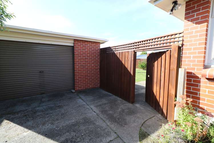 18 Costley Street Carterton_19