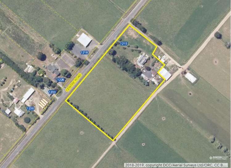 1215 Centre Road Henley_1