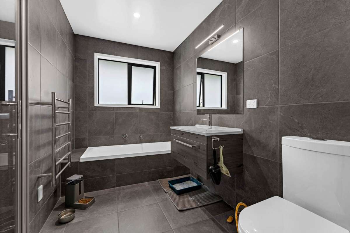 41B Leathem  Crescent_4