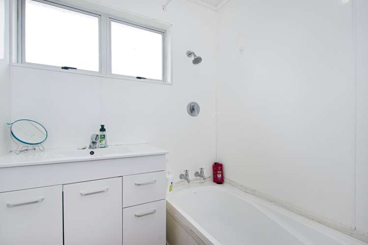 2A De Havilland Place Onerahi_6