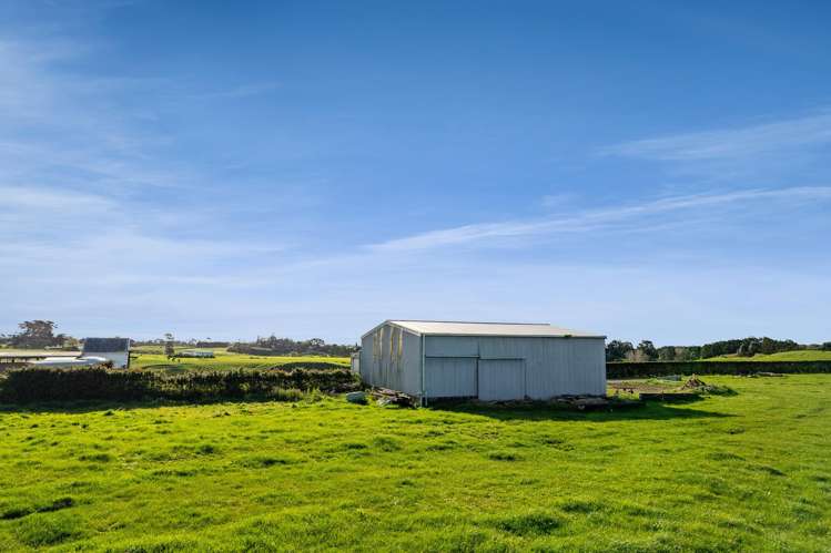 1028 Main North Road Onaero_20