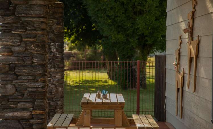 69 Main Road Whataroa_3