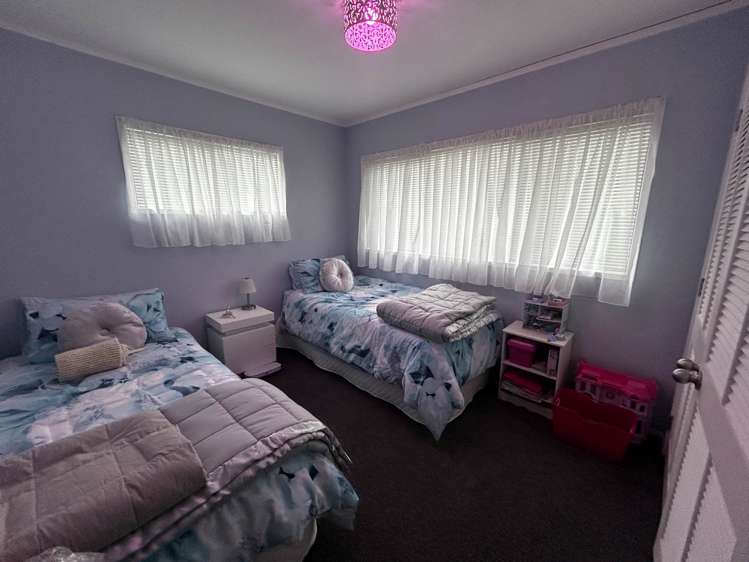 3-20 Reid Road New Lynn_11