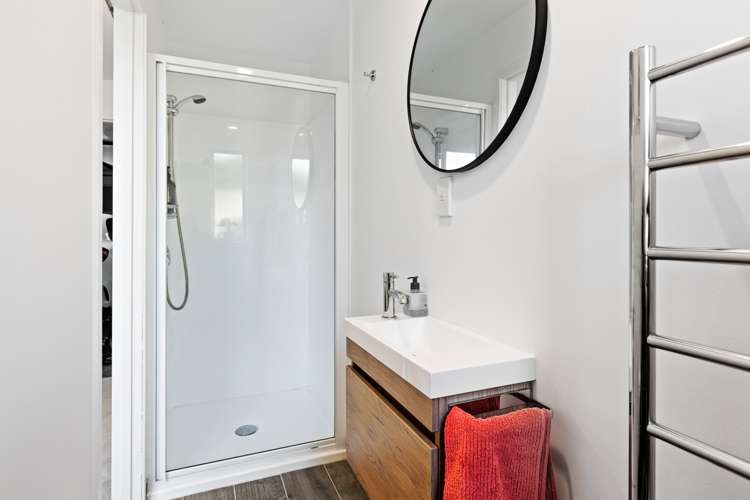 2/3 Riverside Road Orewa_13