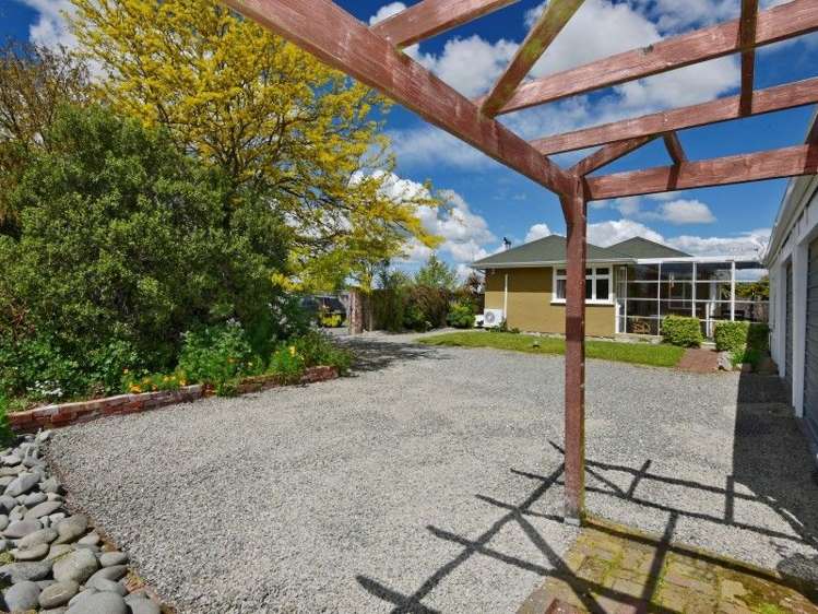 48 North Terrace Darfield_18