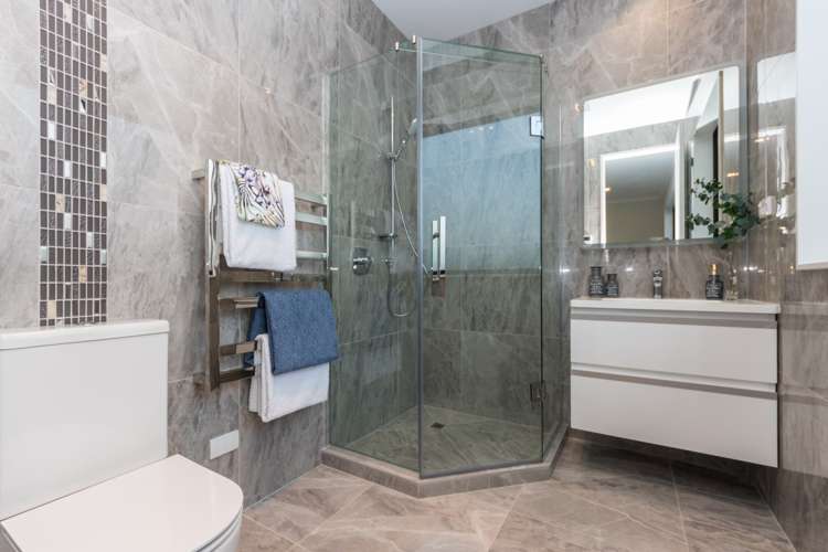 14 Tararua Street Massey_18