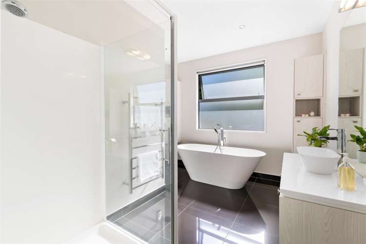 13 Fantail Lane Mount Creighton_25