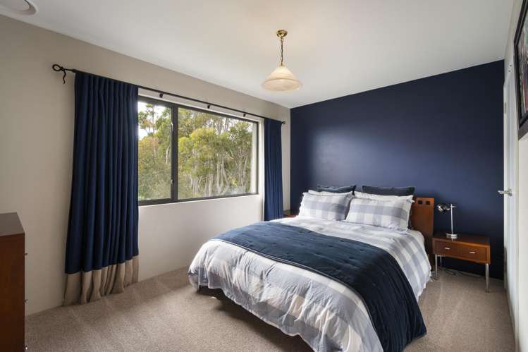 70 Waicola Drive Fitzherbert_37