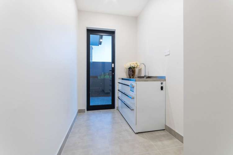 34 Boocock Crescent Orewa_10