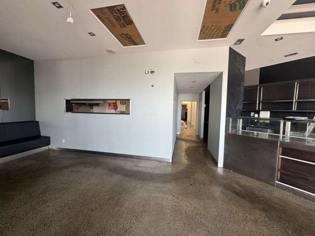 110 Customs Street West City Centre_4