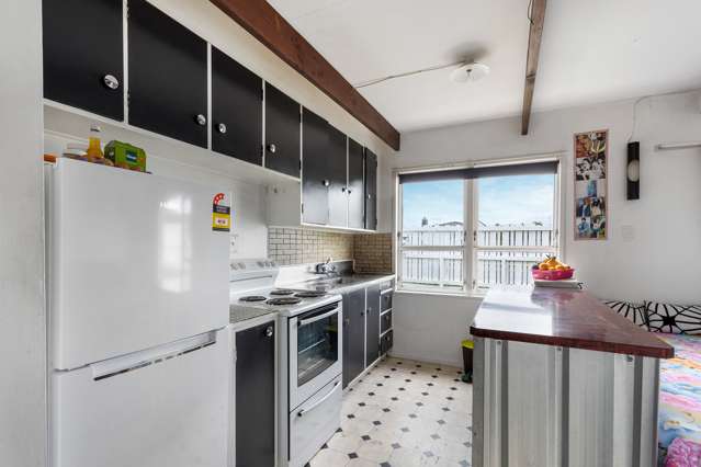 2/1 Taupo Avenue Mount Maunganui_1