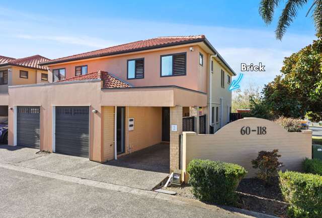 Brick & Tile Freehold & Botany Downs College Zone