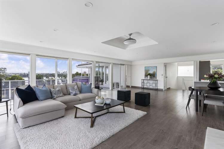 1/81A Stanley Point Road Devonport_8