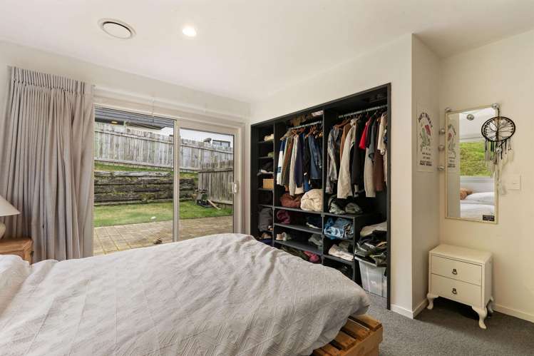 18 Greenstone Place Fernhill/Sunshine Bay_9