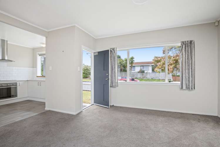1 Churchill Street Pukekohe_3