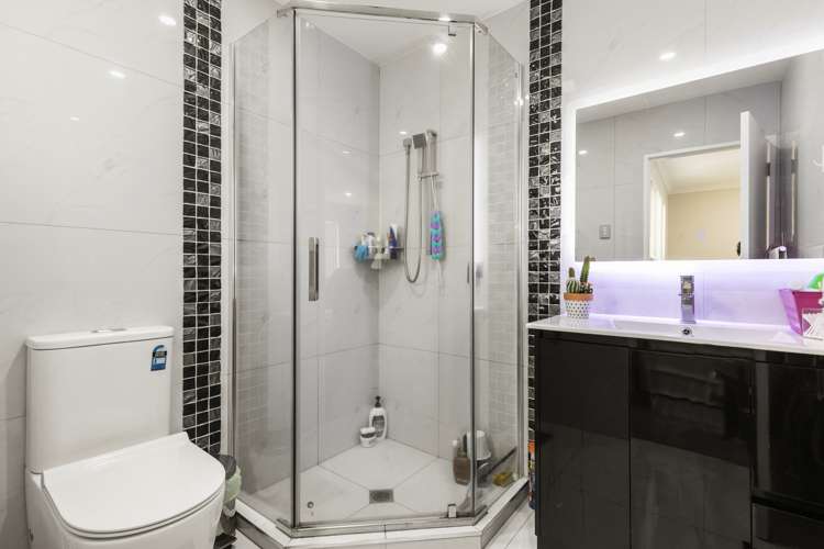 63a Gray Avenue Mangere East_12