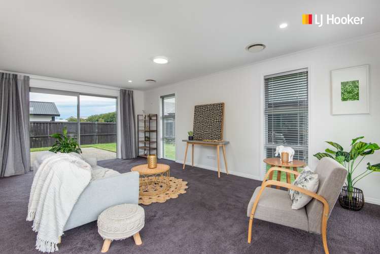 8 Kinloch Place Mosgiel_11