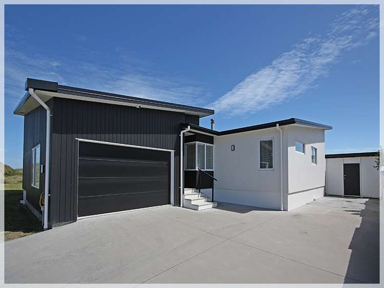 6a Marine Parade South Foxton Beach_19