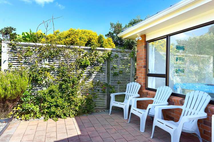 23 Reeves Street Waikanae Beach_19