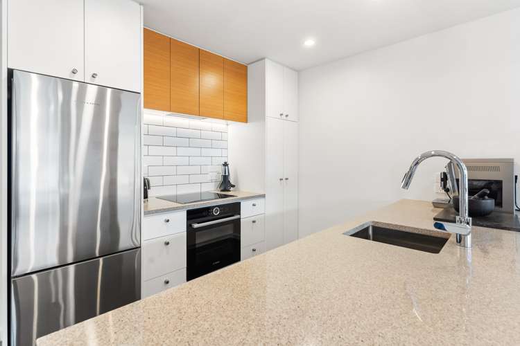 202/30a Enfield Street Mount Eden_5