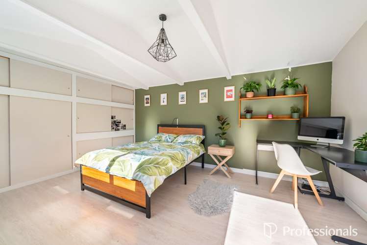 86 Wilkie Crescent Naenae_11