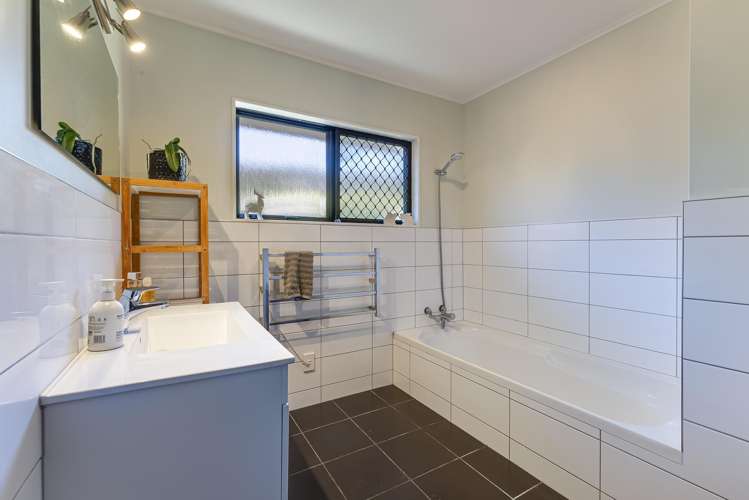 26 Selbourne Avenue Richmond_12