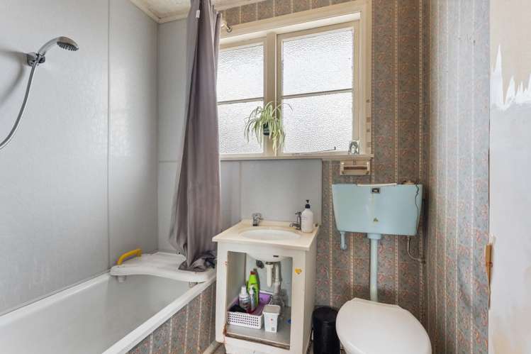 4 King Street Pahiatua_13