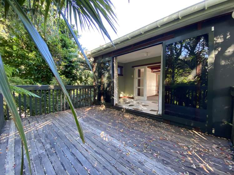 1314 Huia Road Huia_11